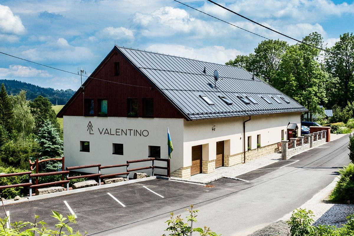 Penzion Valentino Bedřichov Eksteriør bilde